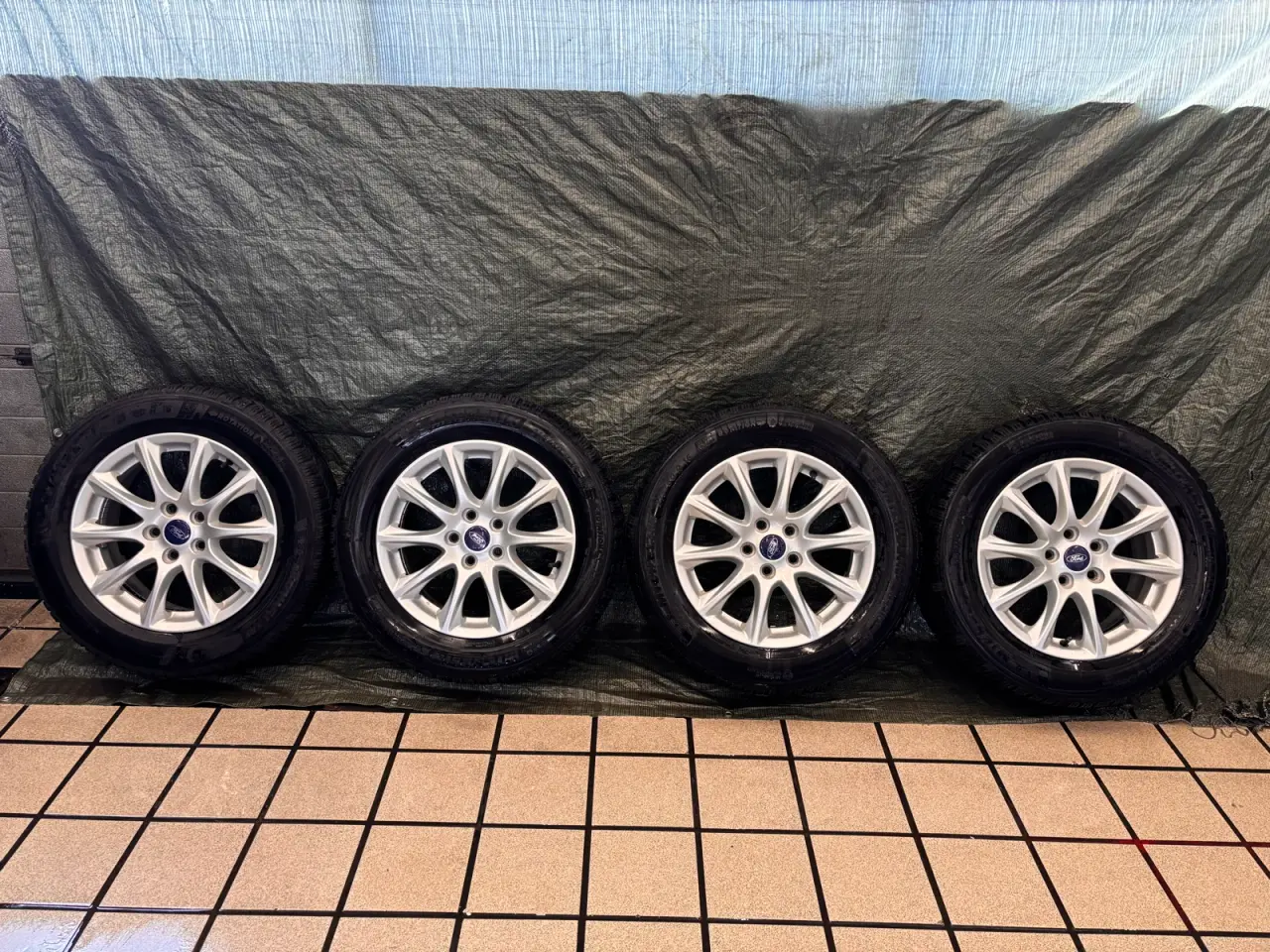 Billede 2 - 🔥 Originale Ford Mondeo 16” Alufælge med vinterdæ
