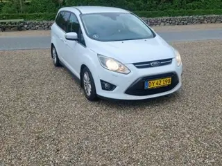 Ford Grand C-max med ny automatgearkasse.