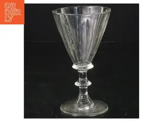 Drikkeglas på fod (str. 13x7,5 cm)