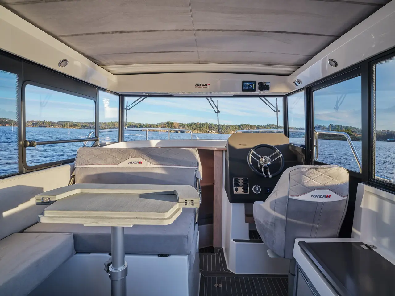 Billede 2 - NY IBIZA GRAND EXPLORER PILOTHOUSE