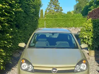 Opel Astra H