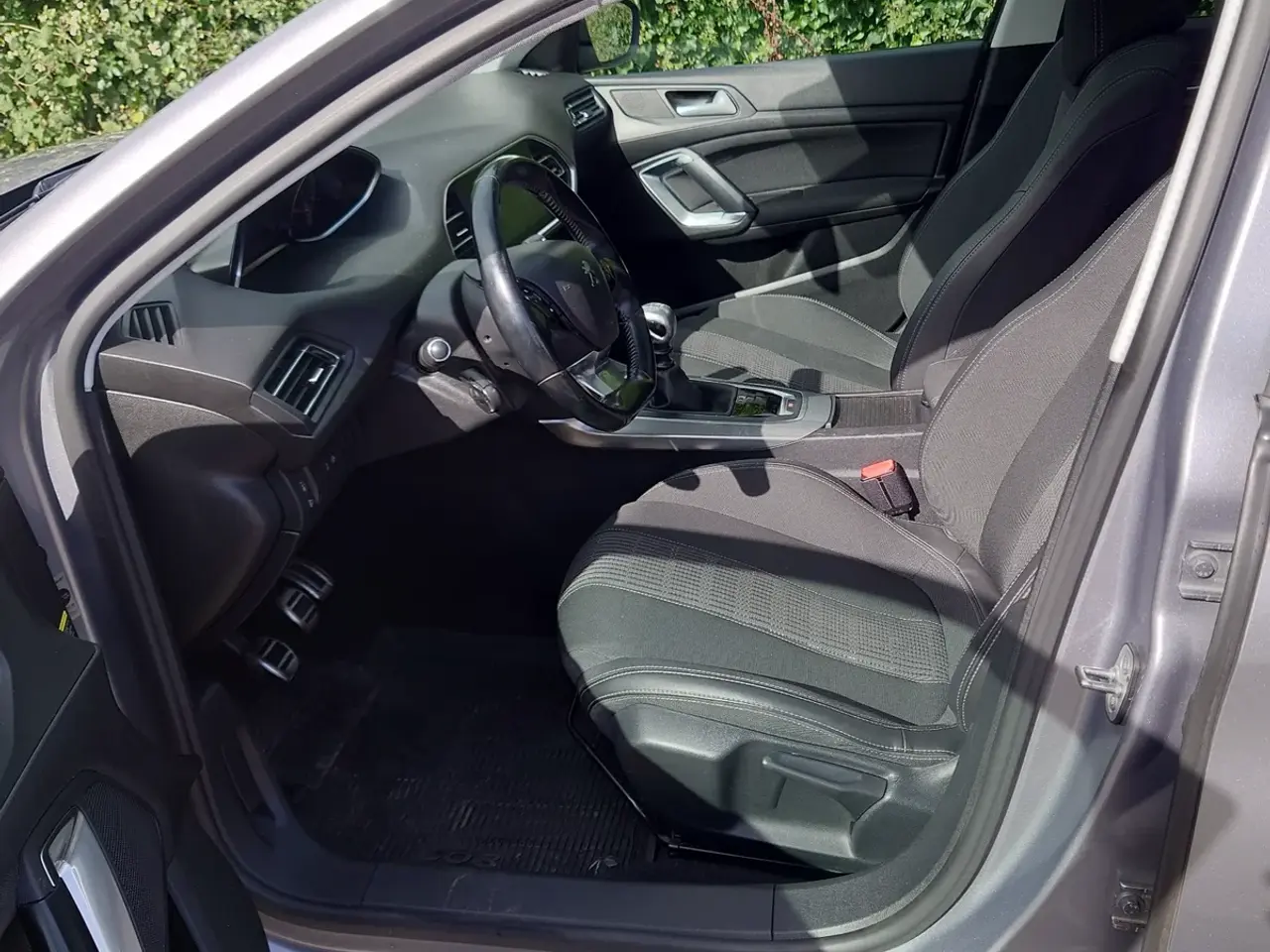 Billede 11 - Peugeot 308 1,6 BlueHDi 120 Allure Sky SW