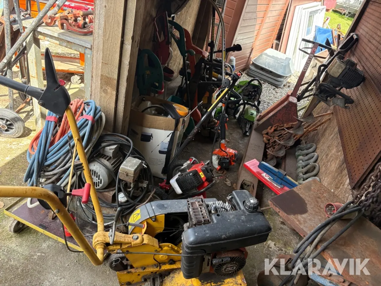 Billede 1 - Blandet lot havemaskiner - stort lot