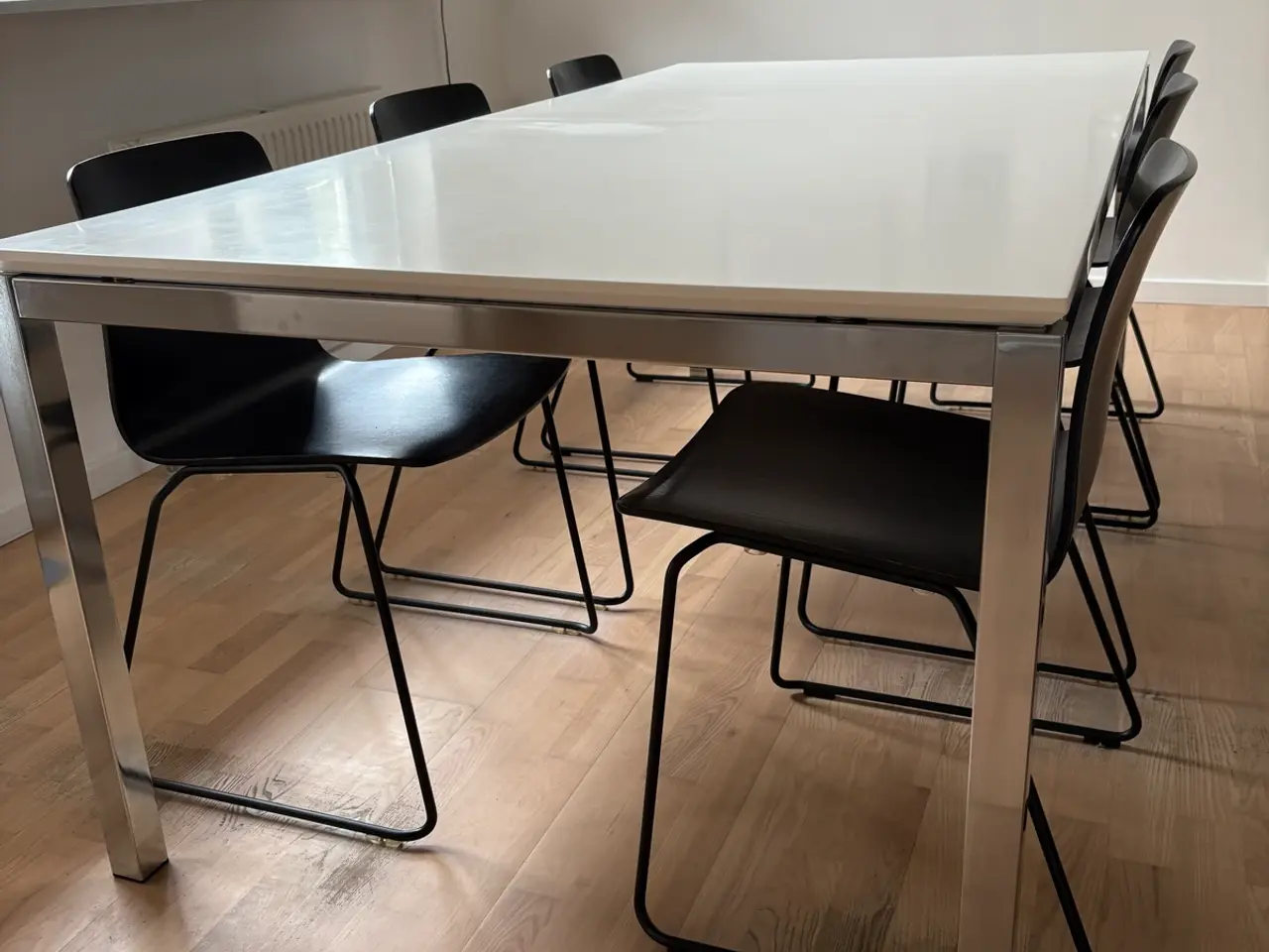 Billede 1 - Ansager spisebord