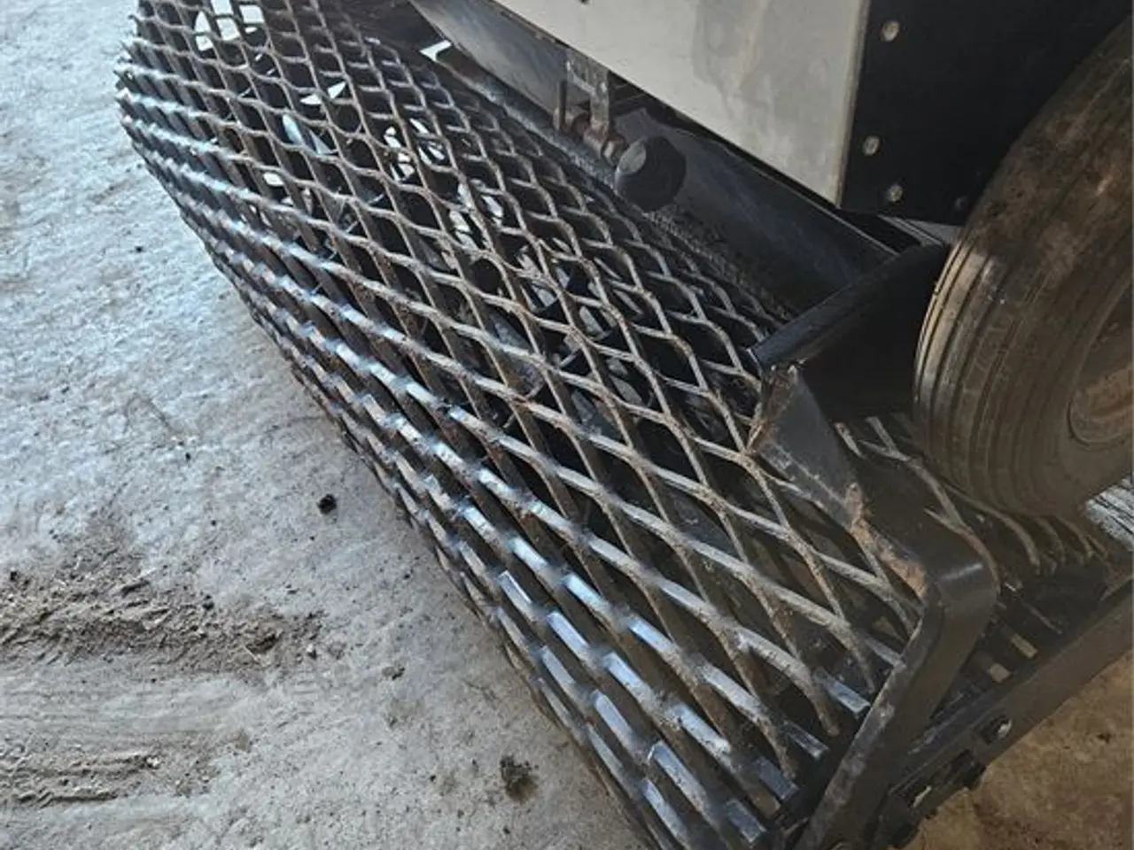 Billede 14 - Muratori 110 - Med netvalse og sæde / with net roller and seat