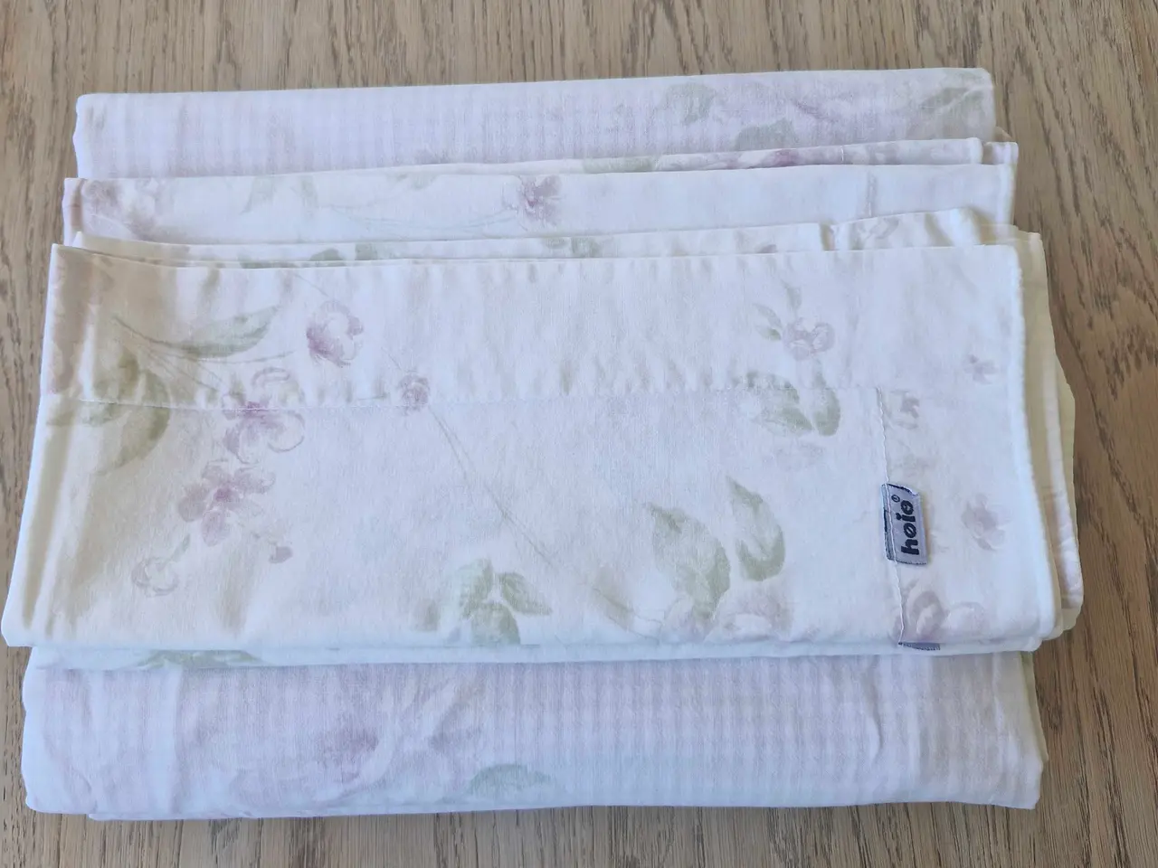 Billede 1 - Sengetøj 2 Sæt.