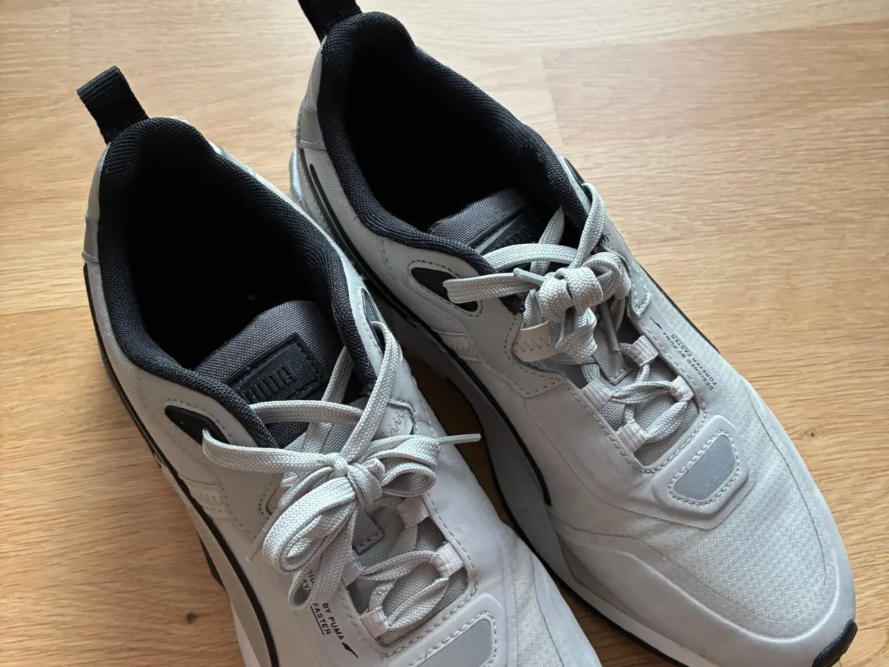 Billede 1 - Puma sneaks - næsten ikke brugt
