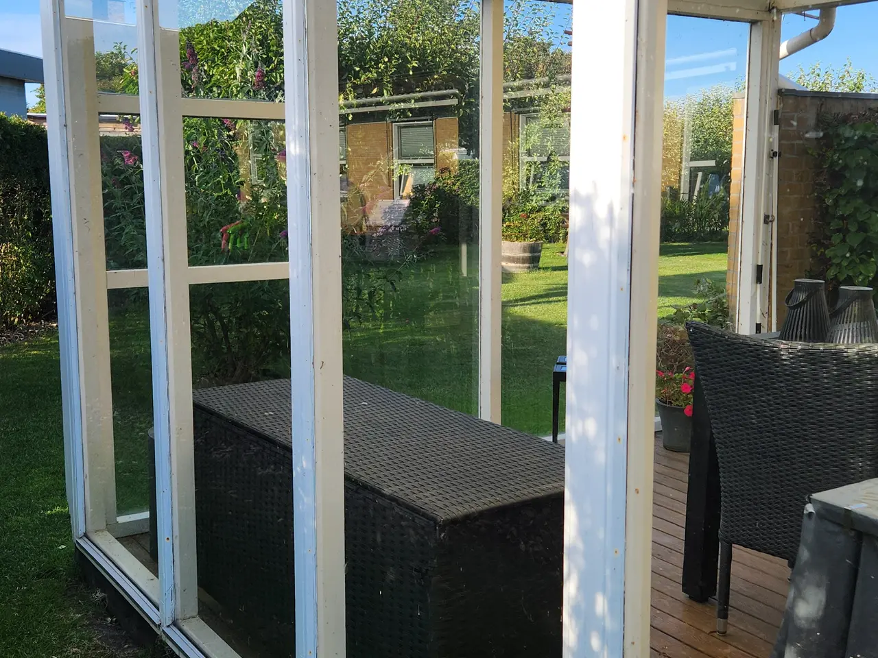 Billede 12 - Overdækket terrasse med orangeri