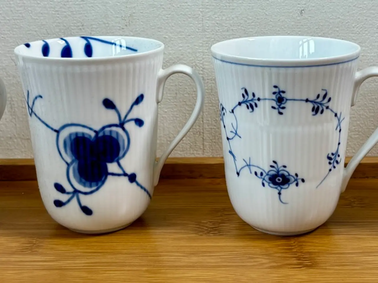 Billede 1 - Royal Copenhagen, 4 krus
