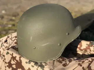 Skudsikker hjelm (italiensk)