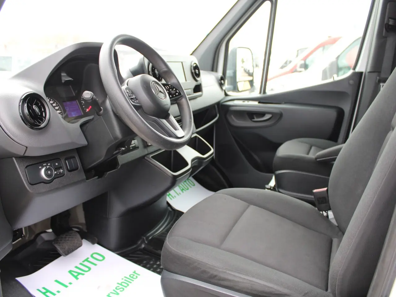 Billede 3 - Mercedes Sprinter 317 2,0 CDi A3 Mandskabsvogn aut. RWD