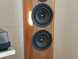 Wharfedale EVO 4.4