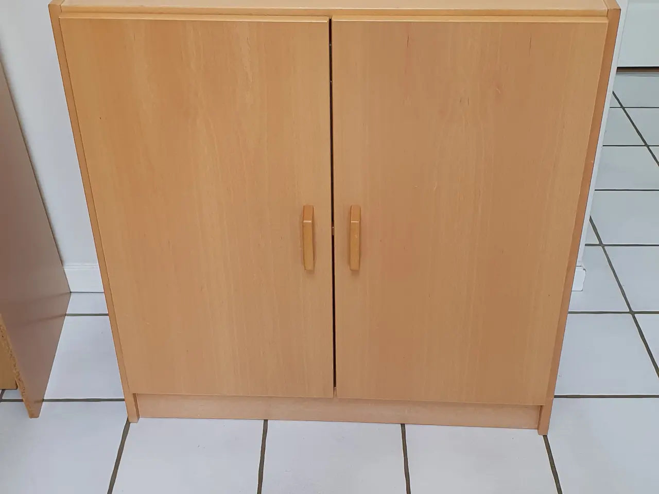 Billede 1 - Reol med justerbar hylder