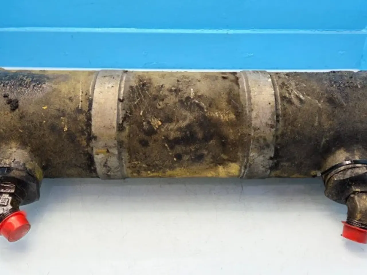 Billede 4 - Ford 675TA Oliekøler 84022787