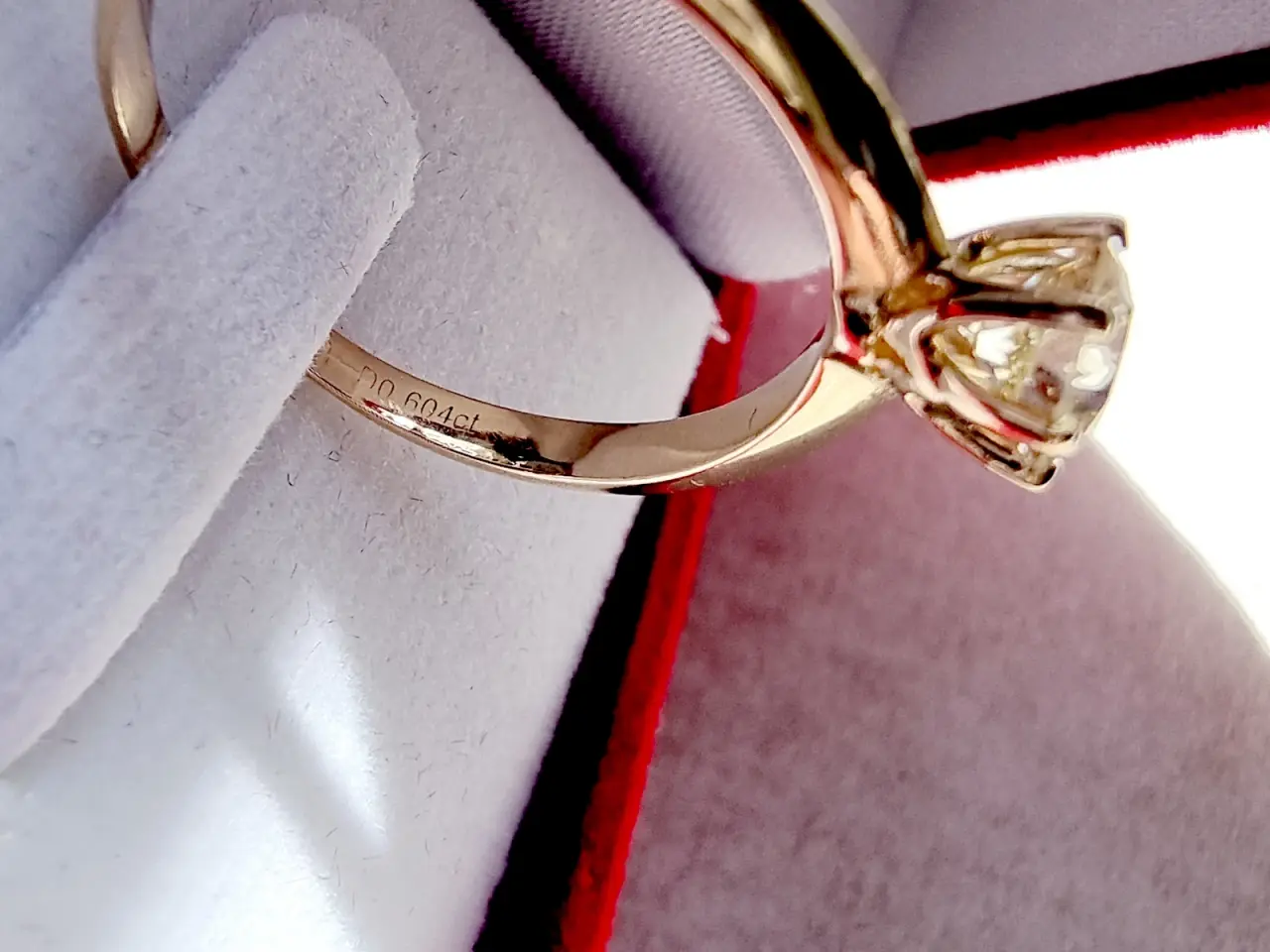 Billede 8 - 18 karat guldring 0.60 carat diamant