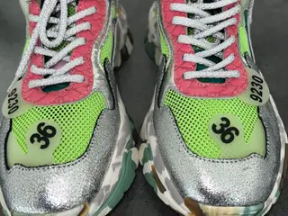 ClJD Sneakers