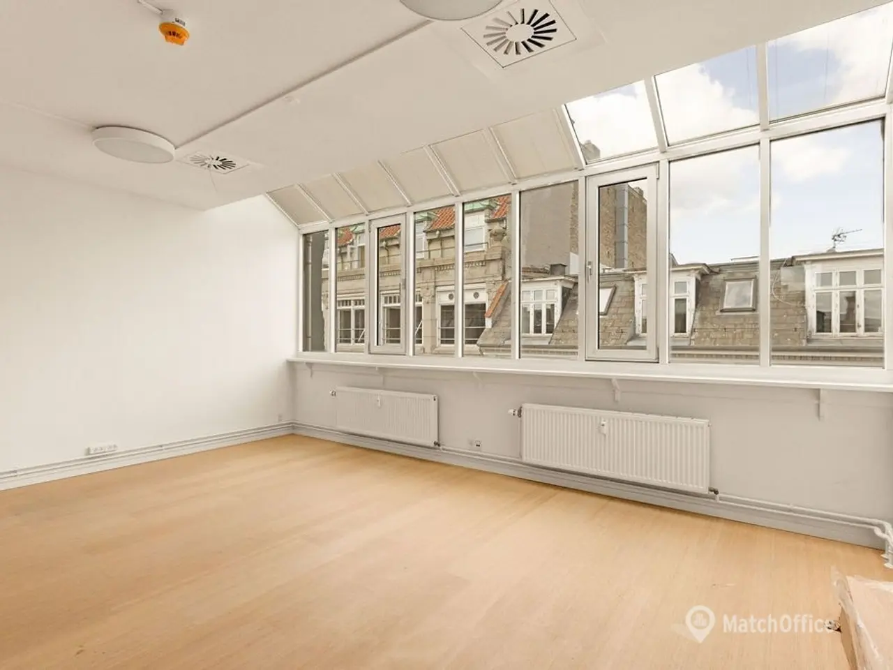 Billede 12 - INGEN BINDING - Nyistandsat og indbydende kontor på 487 m² med privat tagterrasse