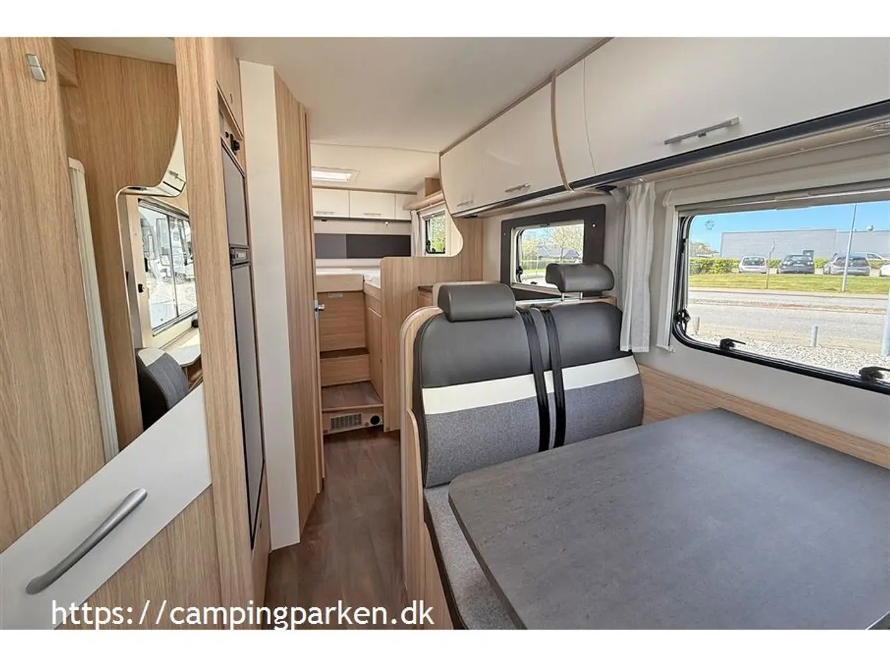 Billede 9 - 2020 - SunLight I 67S Super fin Sunlight under 7 meter med enkeltsenge og 4 selepladser