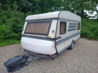 Hobby 460 de Luxe nysynet med plade