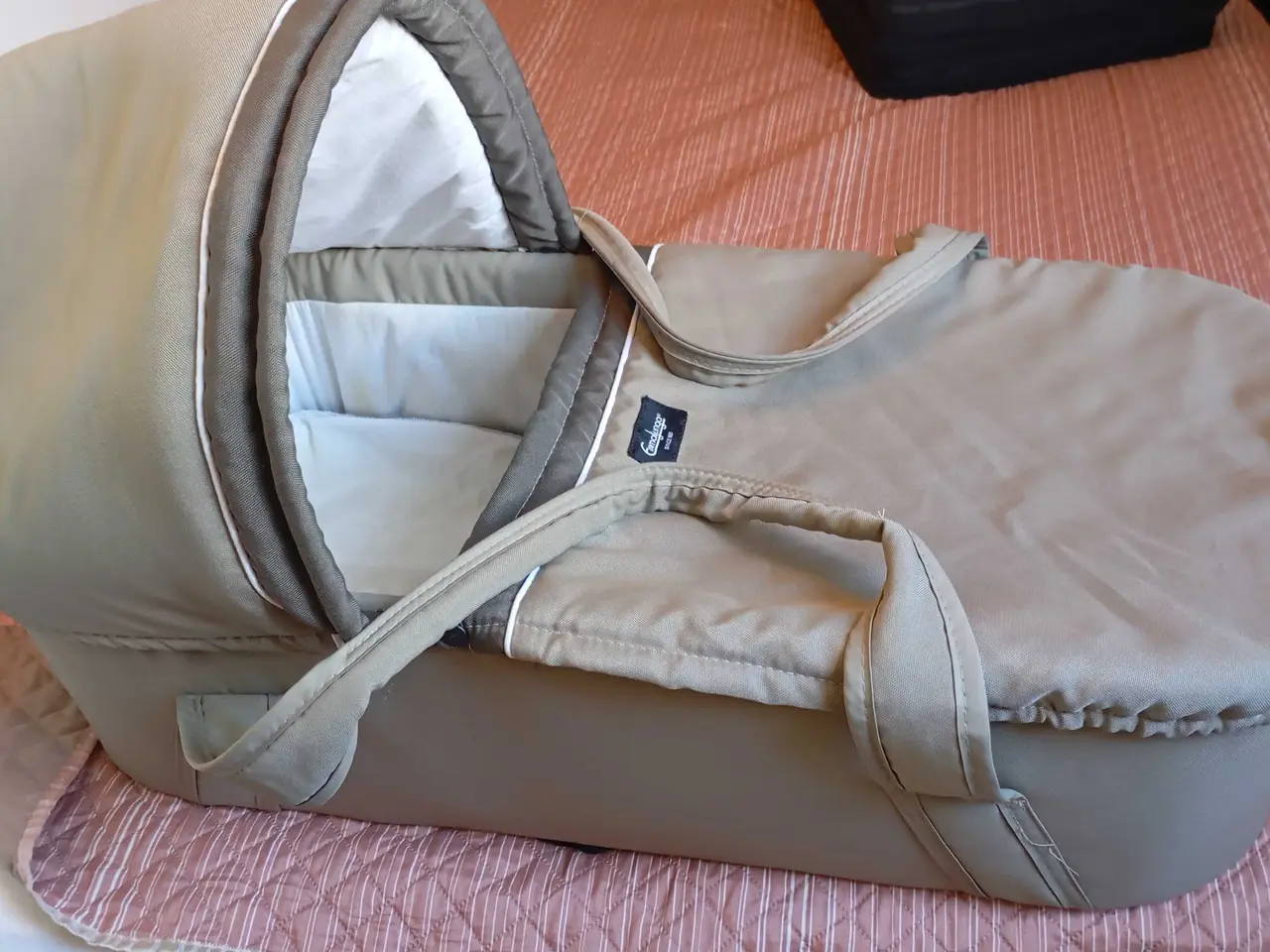 Billede 1 - Lift. Beige. Emmaljunga