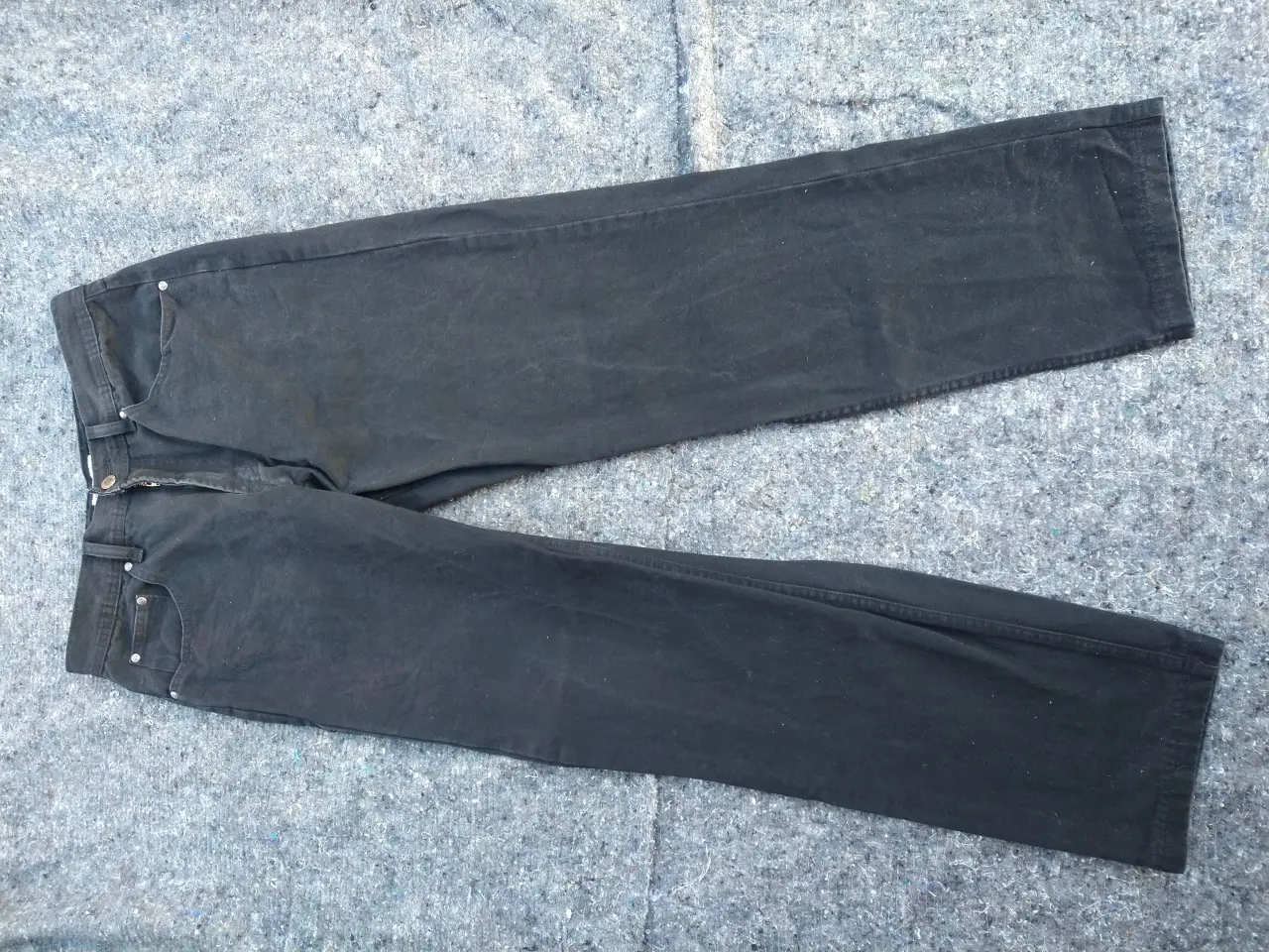 Billede 1 - Chez Leon, sort, str.32