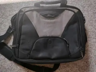 Computer taske 