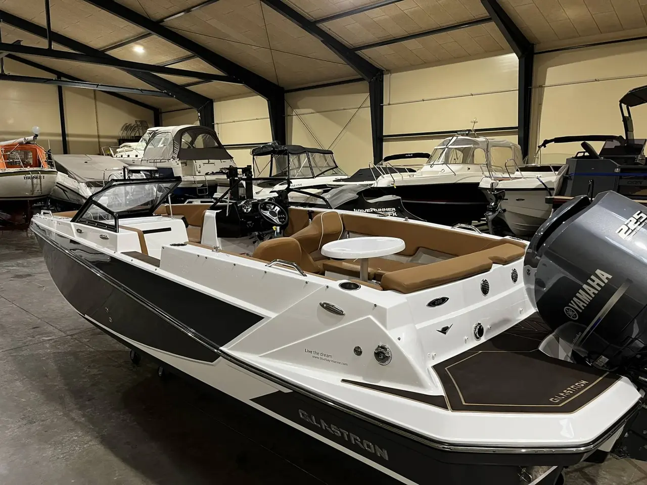 Billede 8 - Glastron 220 GTD - 225 HK Yamaha/Udstyr