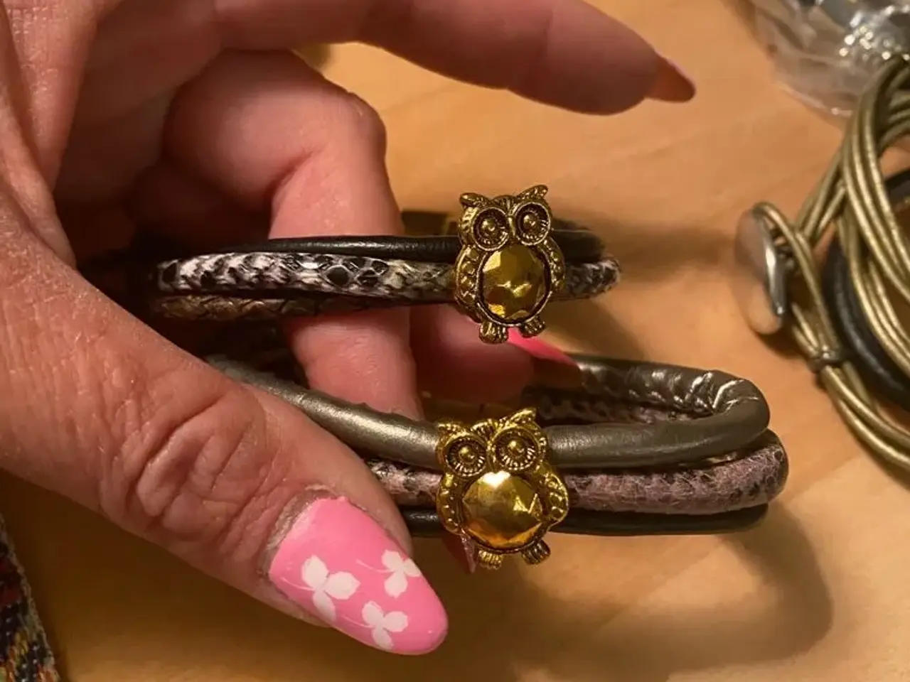 Billede 9 - Flotte armbånd