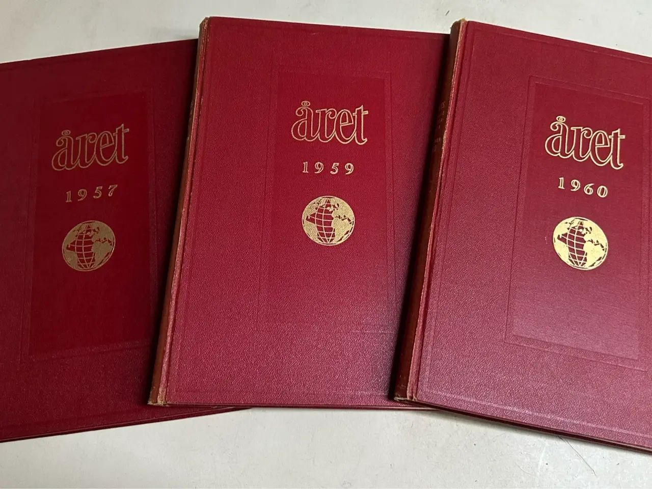 Billede 5 - Års bøger med historie og billeder fra hele verden