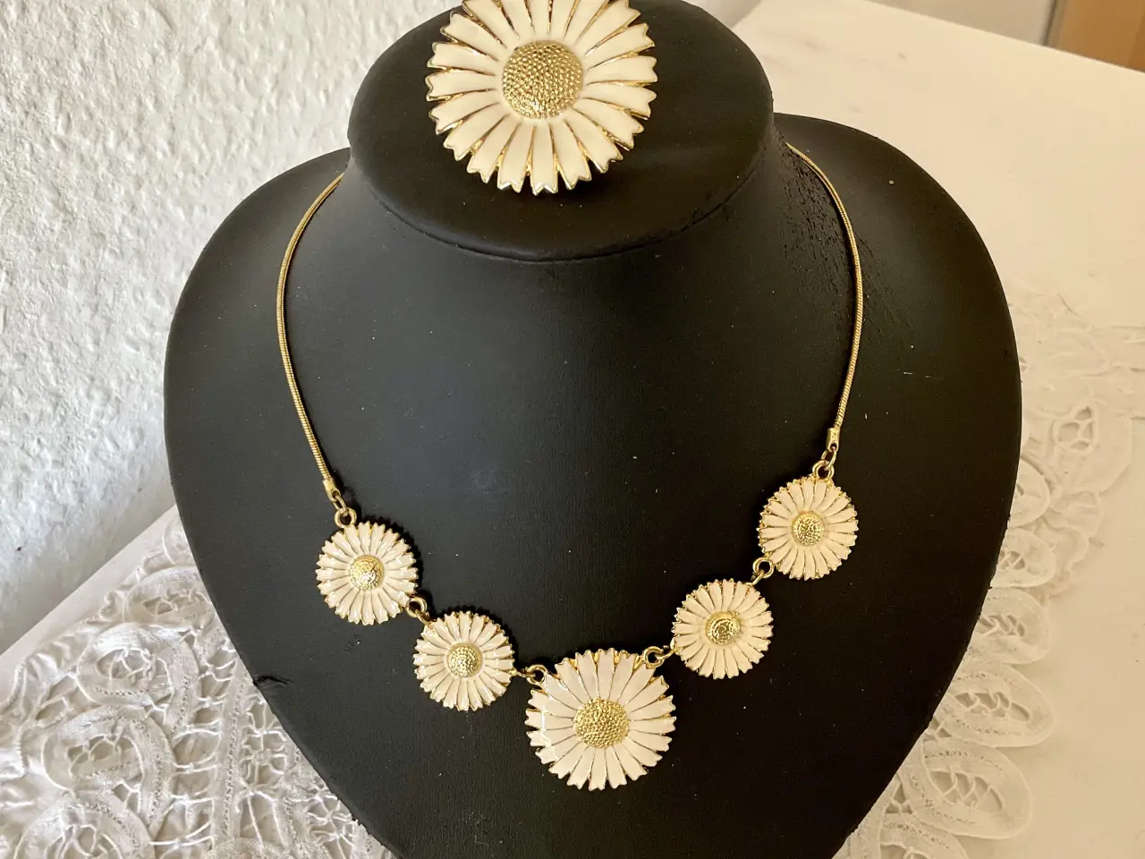 Billede 1 - Collier og broche
