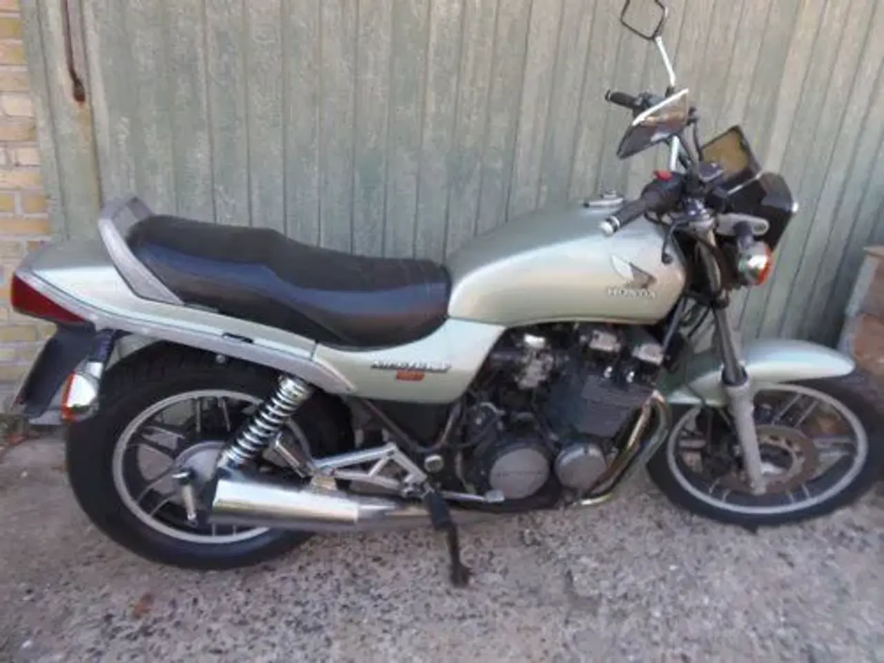 Billede 4 - Honda CB 650 E Nighthawk - "Gør-det-selv"