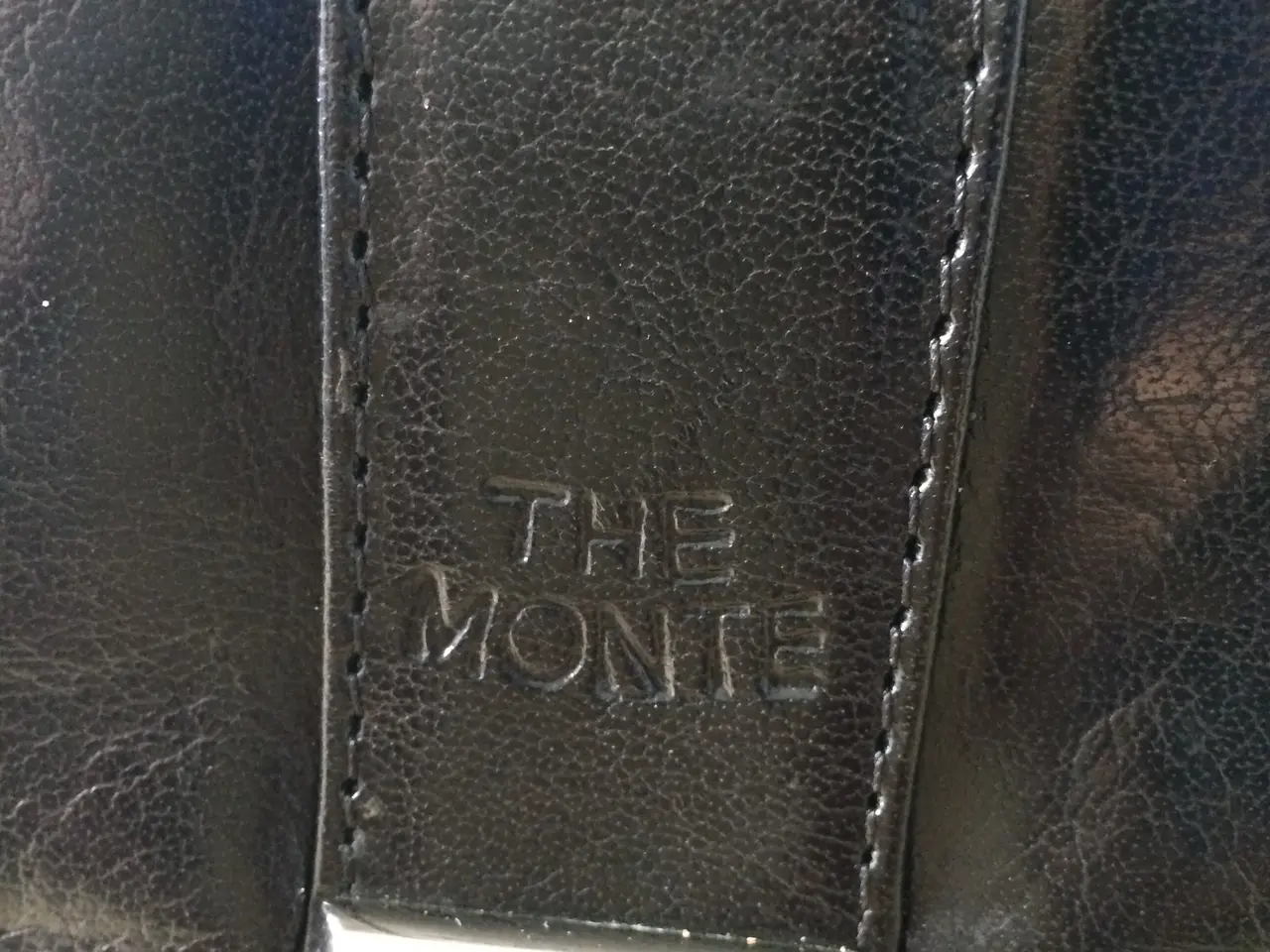 Billede 3 - Ny Skuldertaske, skind, The Monte