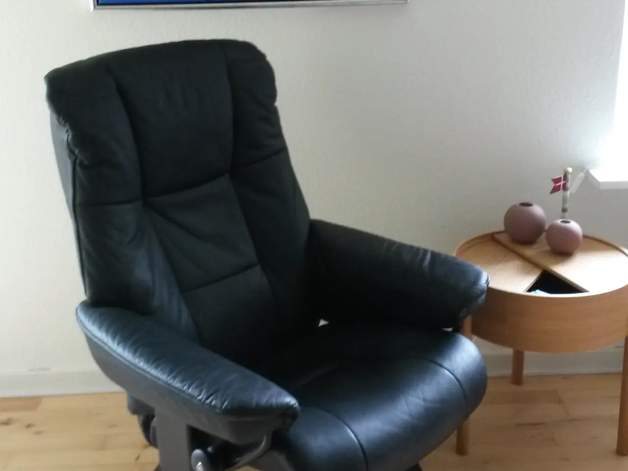 Billede 1 - meget velholdt stressless stol i str medium