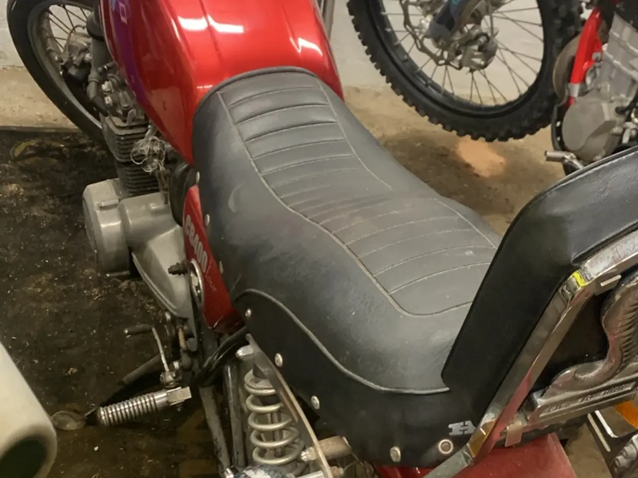 Billede 1 - Honda CB400 Four
