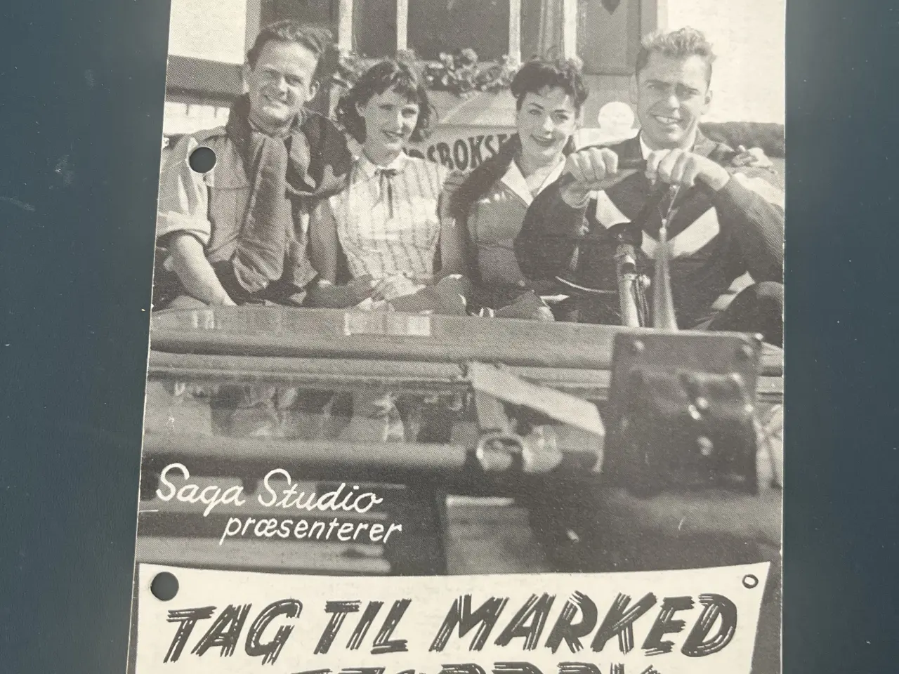 Billede 1 - Tag til marked i fjordby