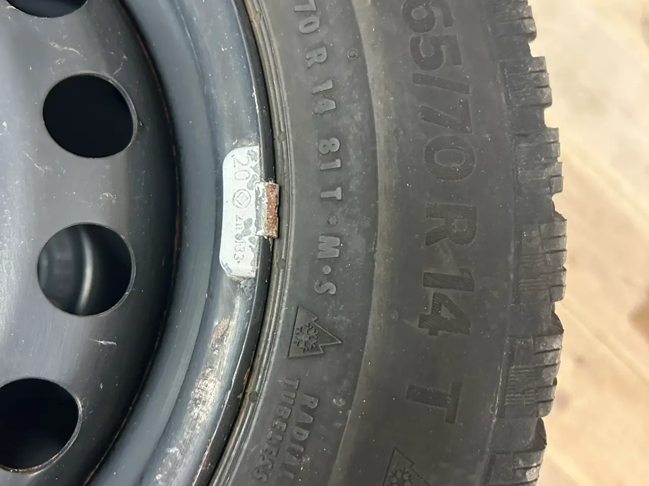 Billede 2 - 14” vinterhjul UP, CITIGO og MII