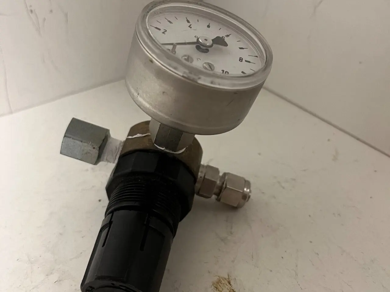 Billede 3 - Oxygen Pressure Regulator 0–10 bar Gauge Inline