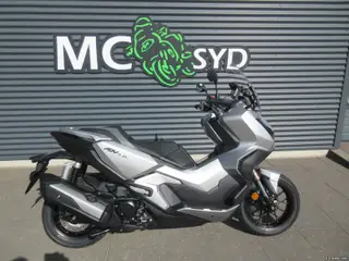 Honda ADV 350 MC-SYD BYTTER GERNE 5 ÅRS GARANTI
