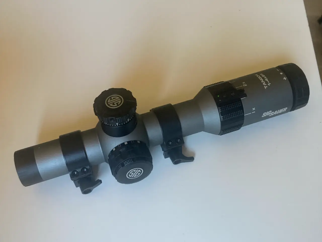 Billede 1 - Sig Sauer Tango4 1-4x24