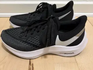 Dame Nike løbesko