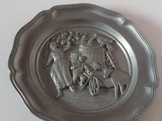 Tin platte med vinmark