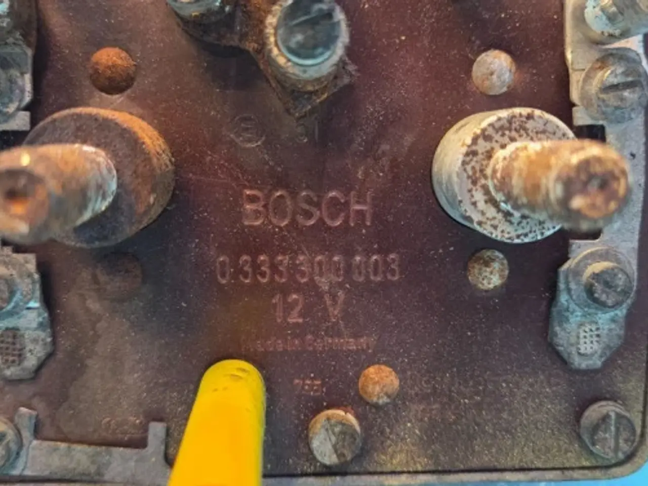 Billede 4 - New Holland TX68 Relæ 389120
