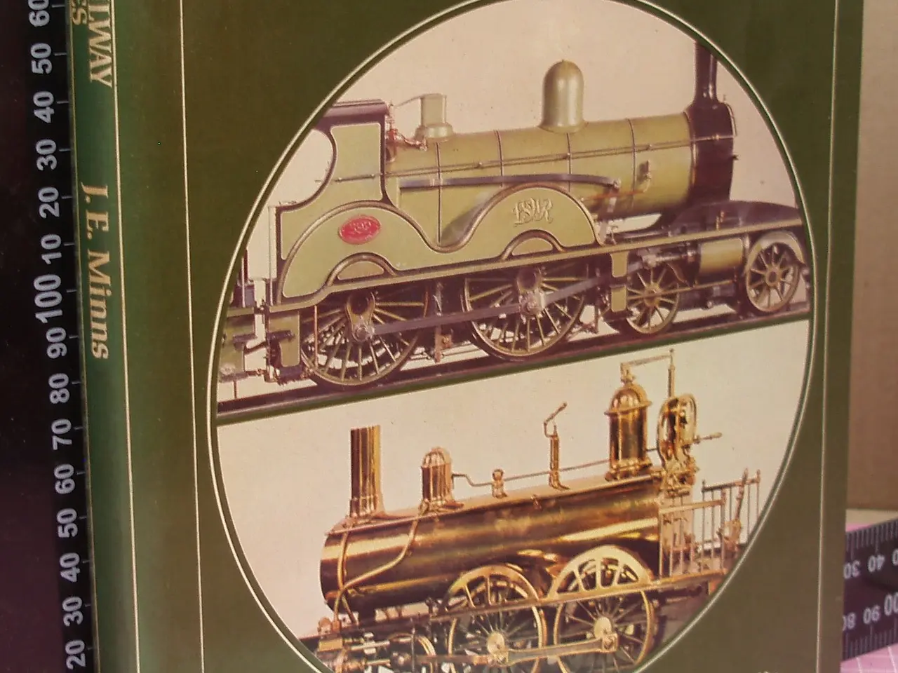 Billede 1 - TOG; Model Railway Engines by J. E. Minns