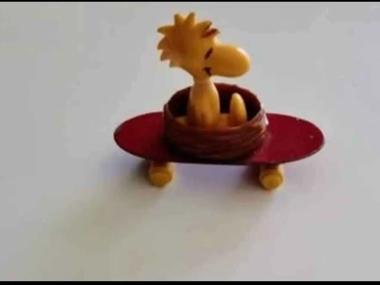 Billede 2 - Woodstock på skateboard.  Peanuts Aviva 1972