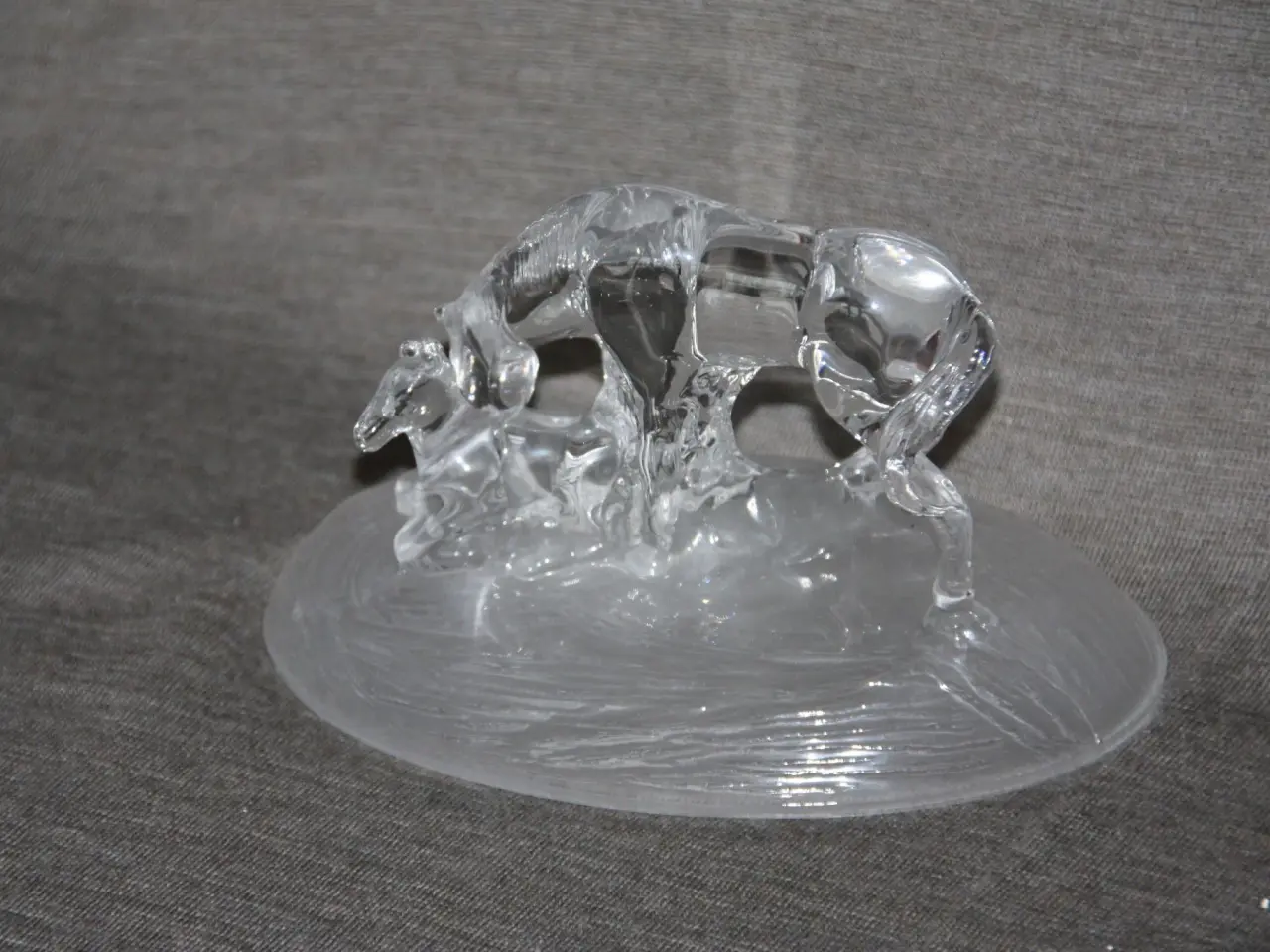 Billede 2 - Glasfigur som forestiller hest med føl