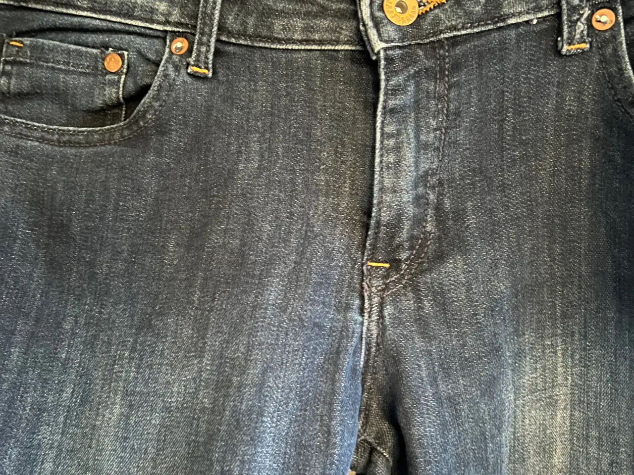 Billede 3 - Smarte jeans str 32/32