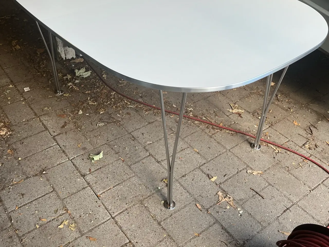 Billede 1 - Spisebord med 2 plader