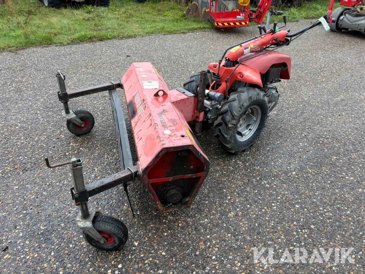 Billede 1 - Redskabsbærer Valpadana Blitz 120 Rev med stennedlægger