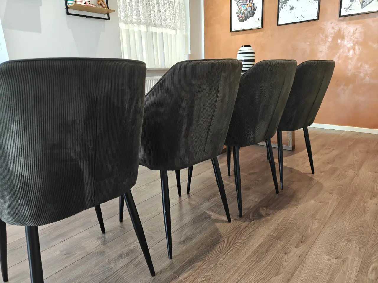 Billede 4 - Egetræ Spisebord fra IKEA
