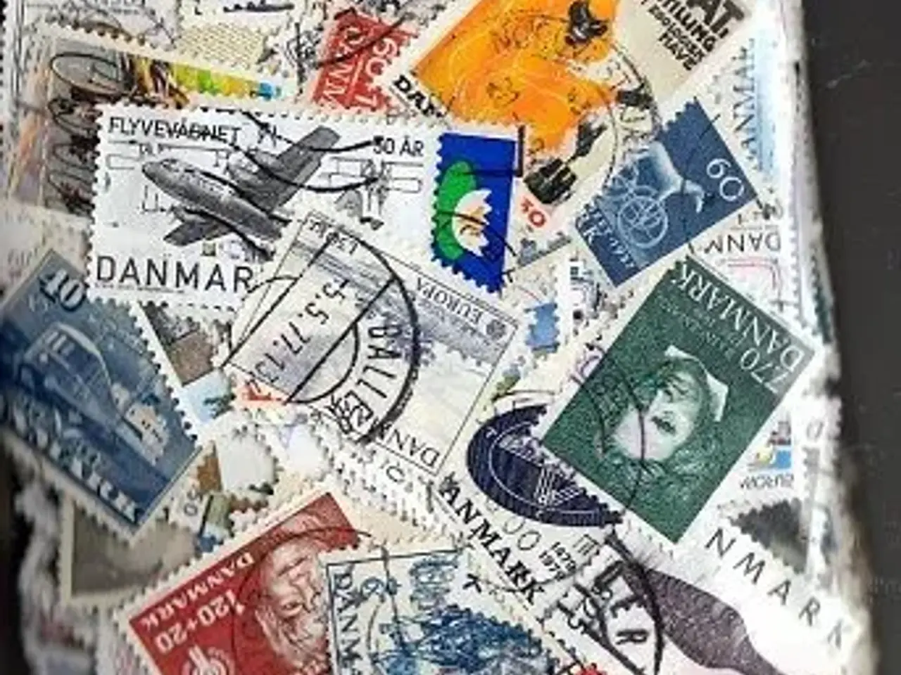 Billede 1 - Danmark. 1200 forskellige. Vel. Pris 795